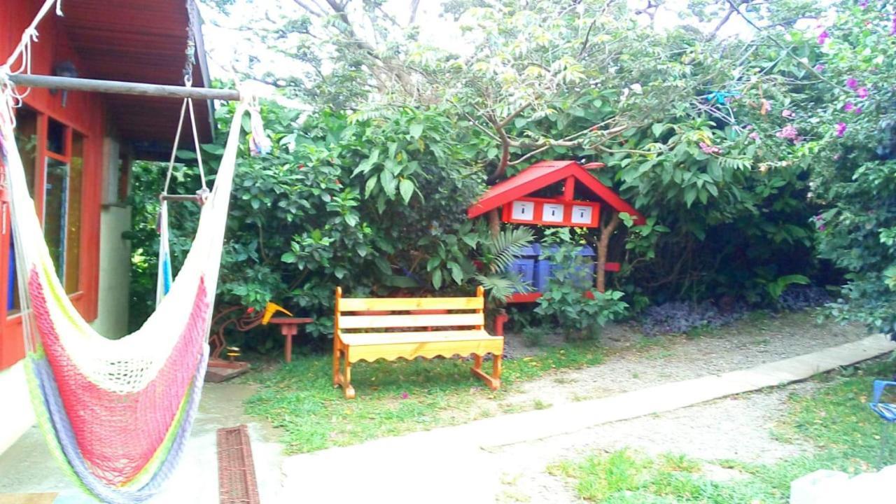Pension Y Cabinas Colibri B&B Costa Rica Monteverde Esterno foto